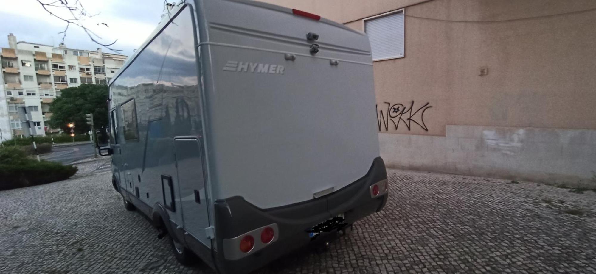 Hymer Campervan Campo de lujo *